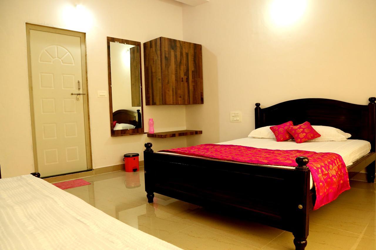 Coffee Native - A Family Homestay Mudigere